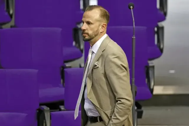 AfD Bundestag MP Tobias Teich: Peace Through a Balance of Interests 